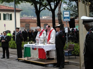 Santa messa coocelebrata dal Cappellano Militare